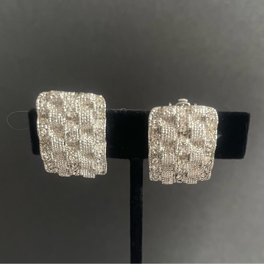 Vintage 90s Silver Toned Square Clip On Earrings